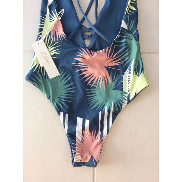 B. Swim One Piece Swimsuit Lush Coastal Floral Palm Cheeky Swimwear - Picture 7 of 8